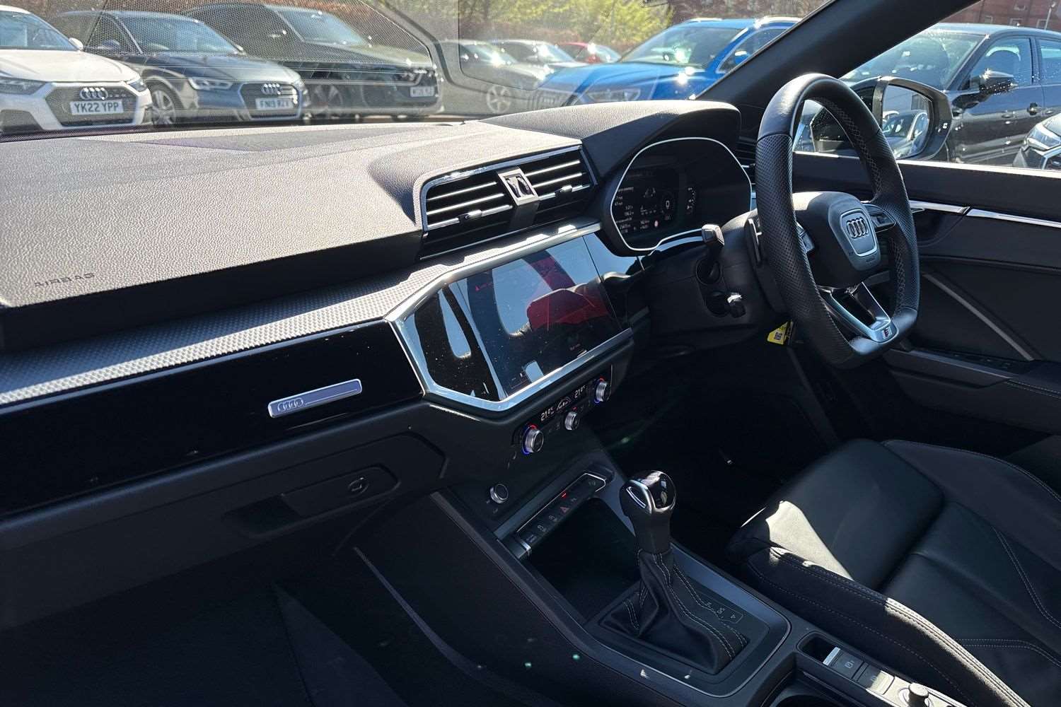 Used Audi Q3 2021 for sale - 78161558: Photo 2