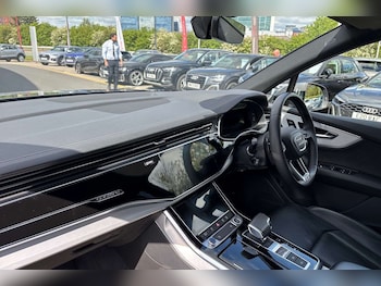 Used Audi Q7 2023 for sale - 78378721: Photo