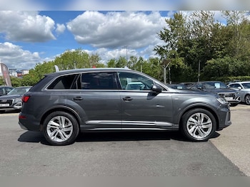 Used Audi Q7 2023 for sale - 78378721: Photo