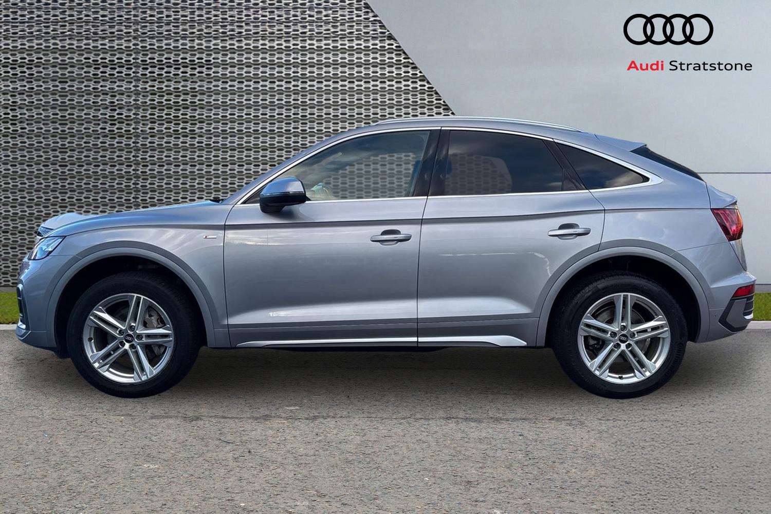 Used Audi Q5 2021 for sale - 76692081: Photo 8