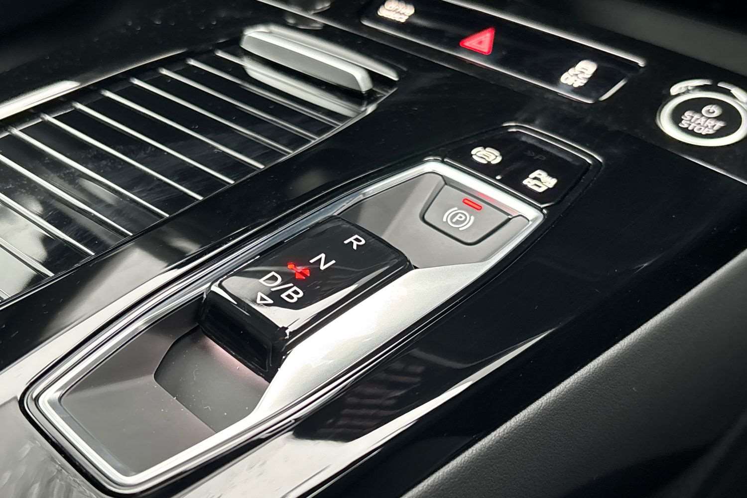 Used Audi Q6 e-tron 2025 for sale - 77294140: Photo 15