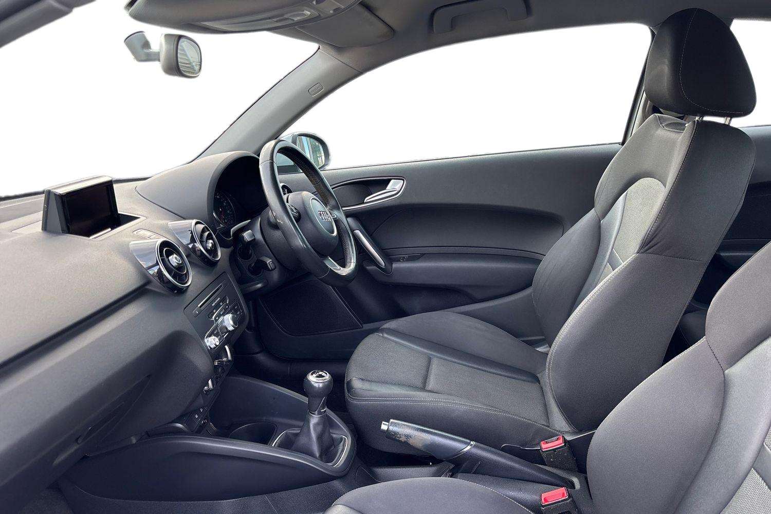 Used Audi A1 2018 for sale - 76411386: Photo 21