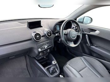 Used Audi A1 2018 for sale - 76411386: Photo