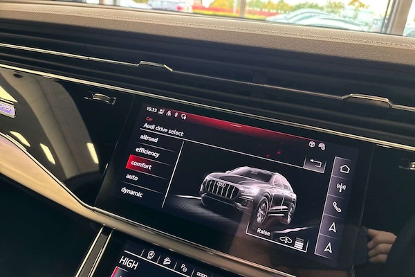 Used Audi Q8 2025 for sale - 76141857: Photo 30