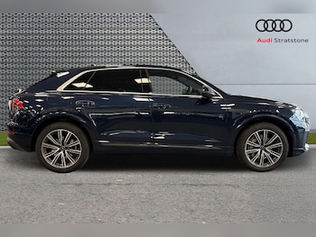 Used Audi Q8 2025 for sale - 76141857: Photo 4