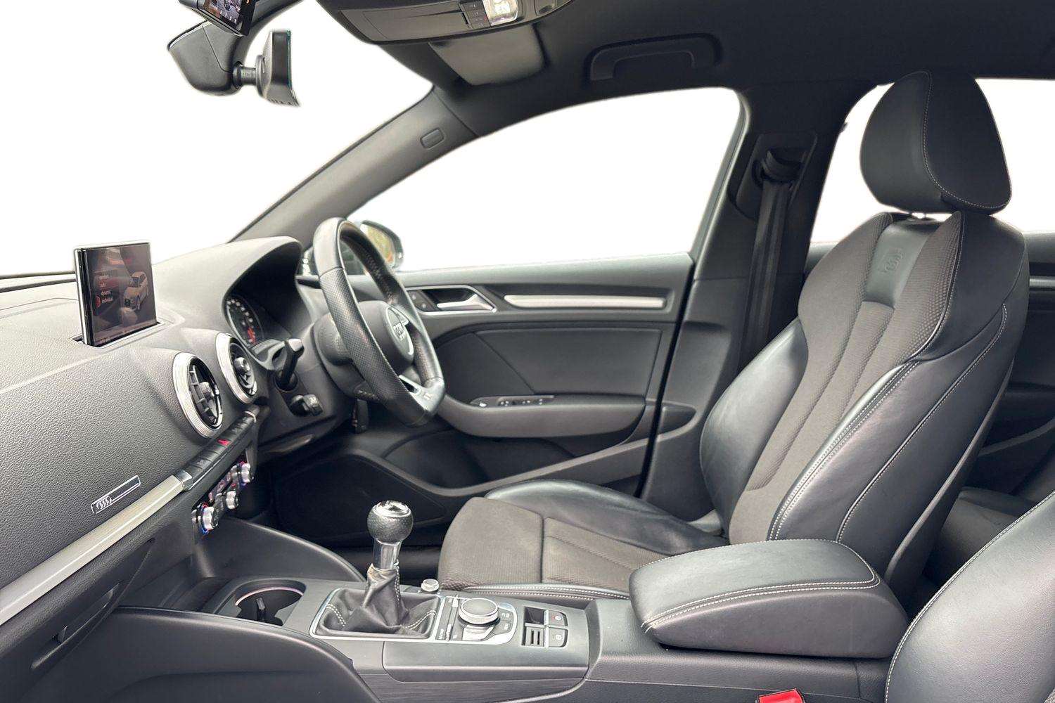 Used Audi A3 2018 for sale - 77827382: Photo 21