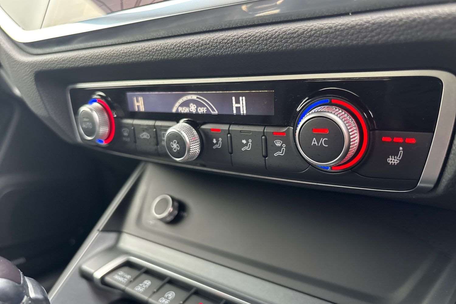 Used Audi Q3 2025 for sale - 77178763: Photo 28