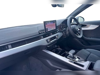Used Audi A4 2023 for sale - 74717184: Photo