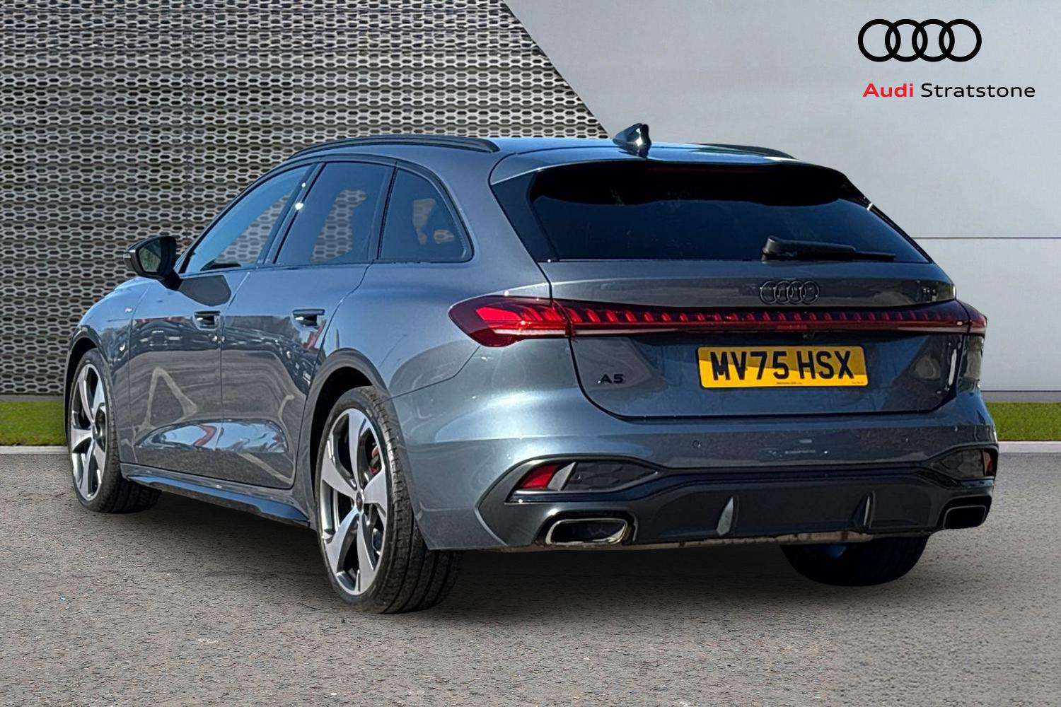 Used Audi A5 2025 for sale - 77756641: Photo 3