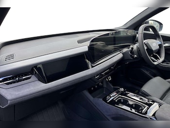 Used Audi Q6 e-tron 2025 for sale - 78476656: Photo