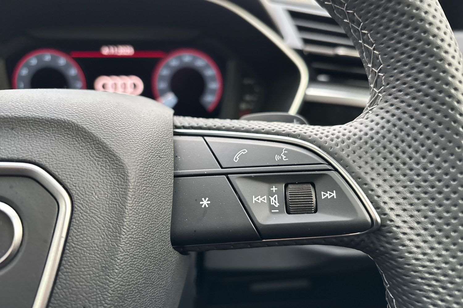 Used Audi Q3 2025 for sale - 76487976: Photo 17