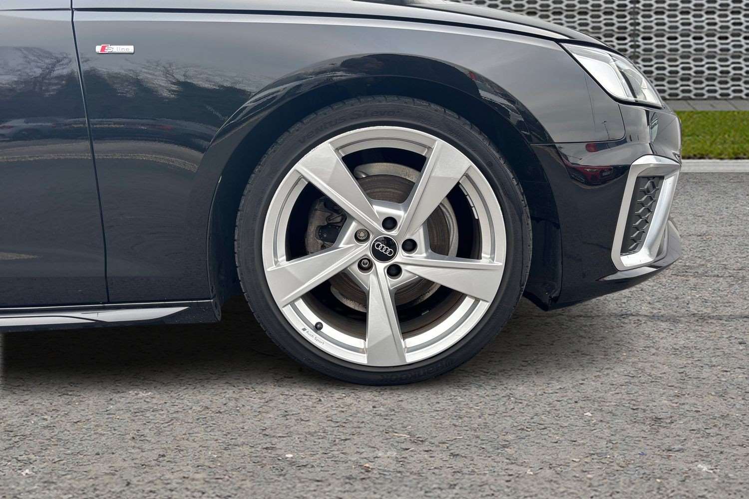 Used Audi A4 2022 for sale - 77068630: Photo 5