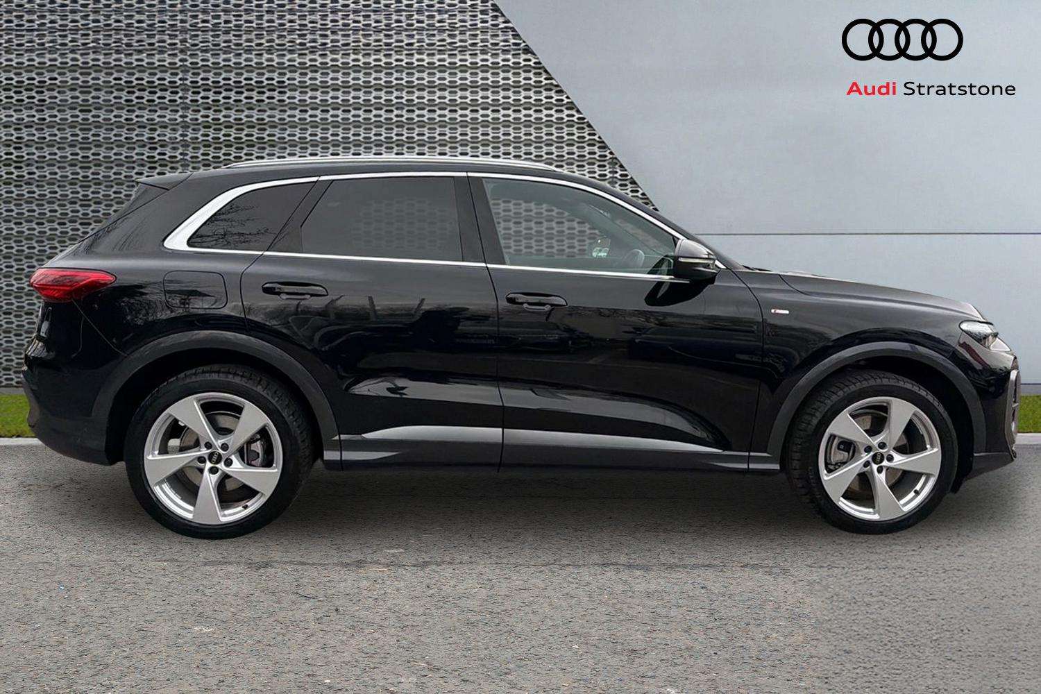 Used Audi Q5 2025 for sale - 77458614: Photo 4