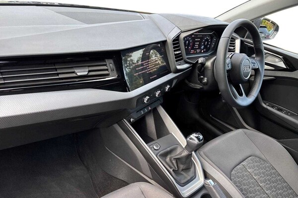 Used Audi A1 2024 for sale - 75249072: Photo 2