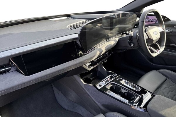 Used Audi A6 2025 for sale - 74716907: Photo 2