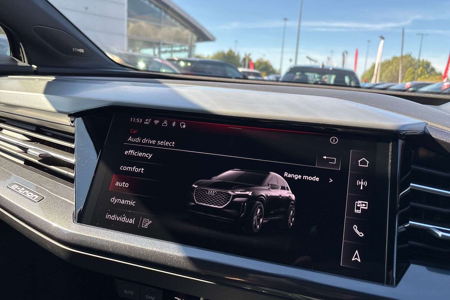 Used Audi Q4 e-tron 2025 for sale - 76063337: Photo 30