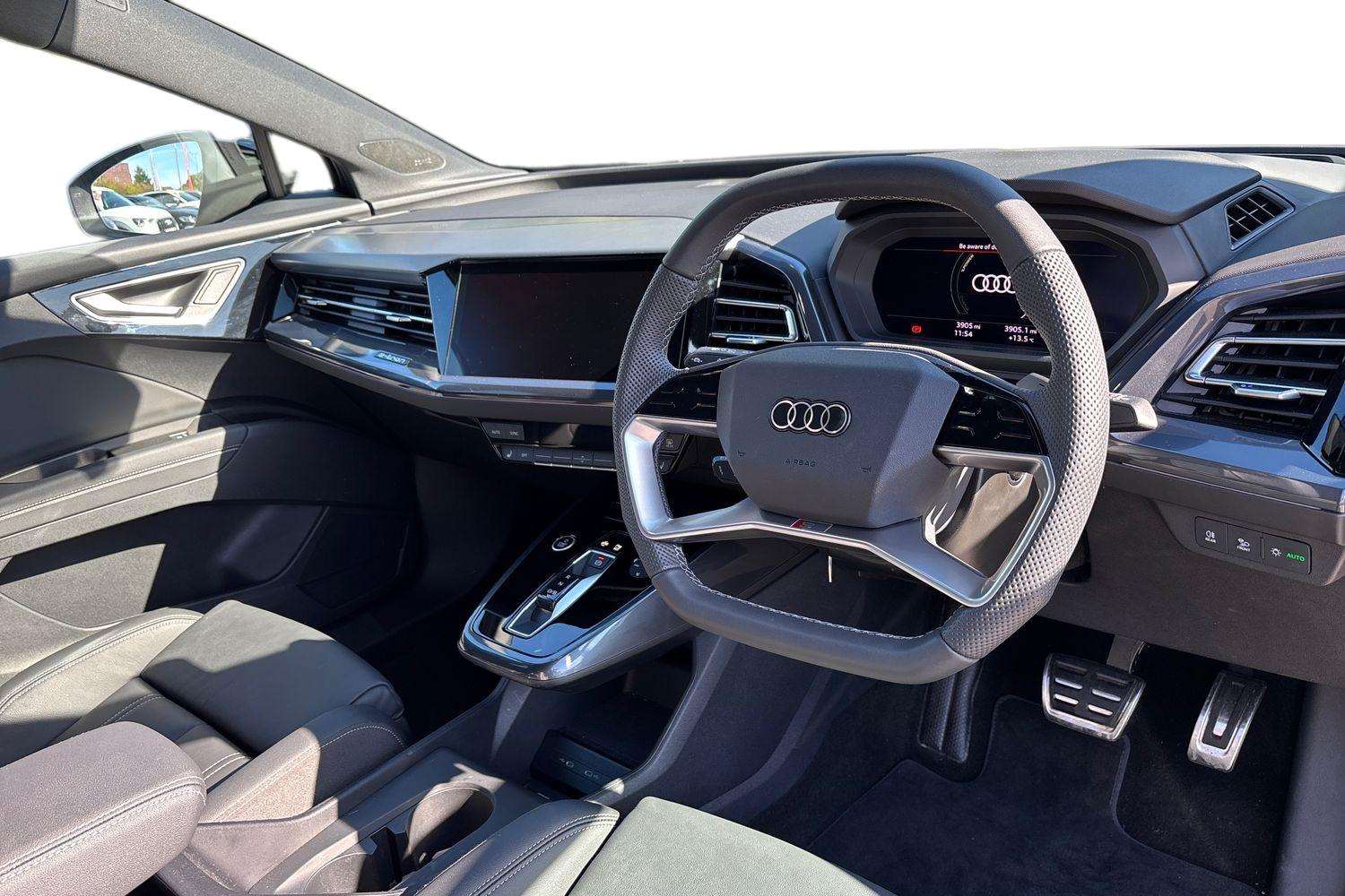 Used Audi Q4 e-tron 2025 for sale - 76063337: Photo 6