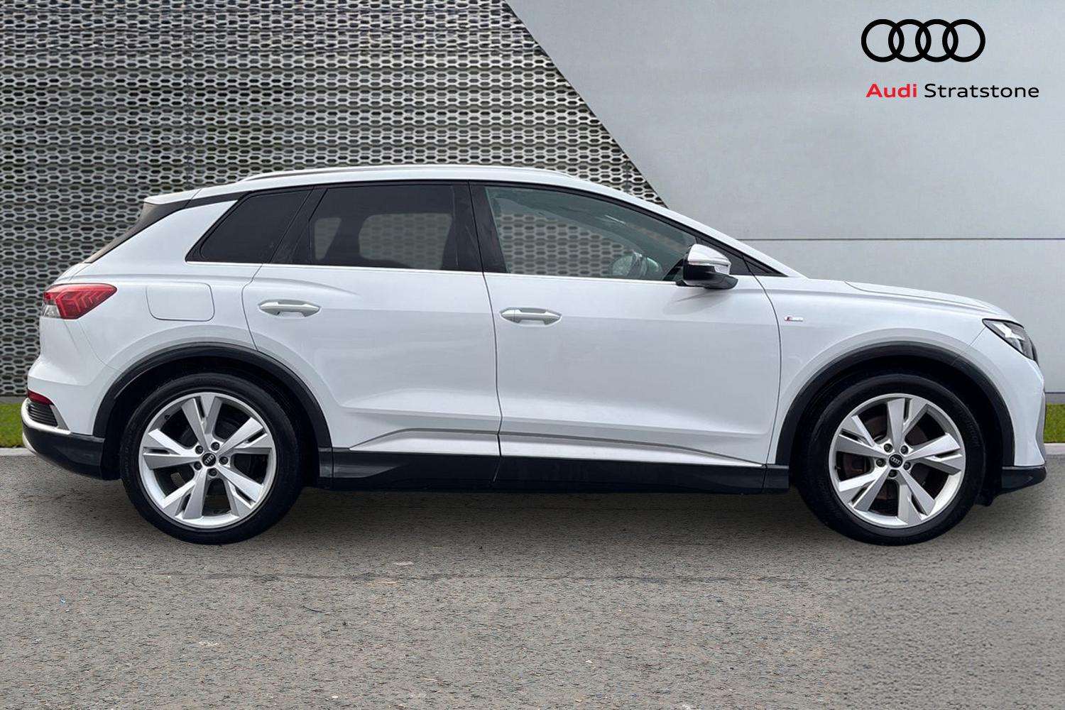 Used Audi Q4 e-tron 2021 for sale - 77321741: Photo 4