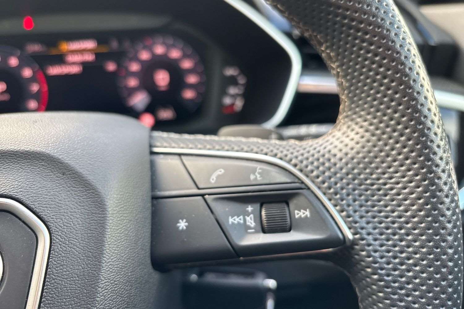 Used Audi Q3 2023 for sale - 78137504: Photo 17