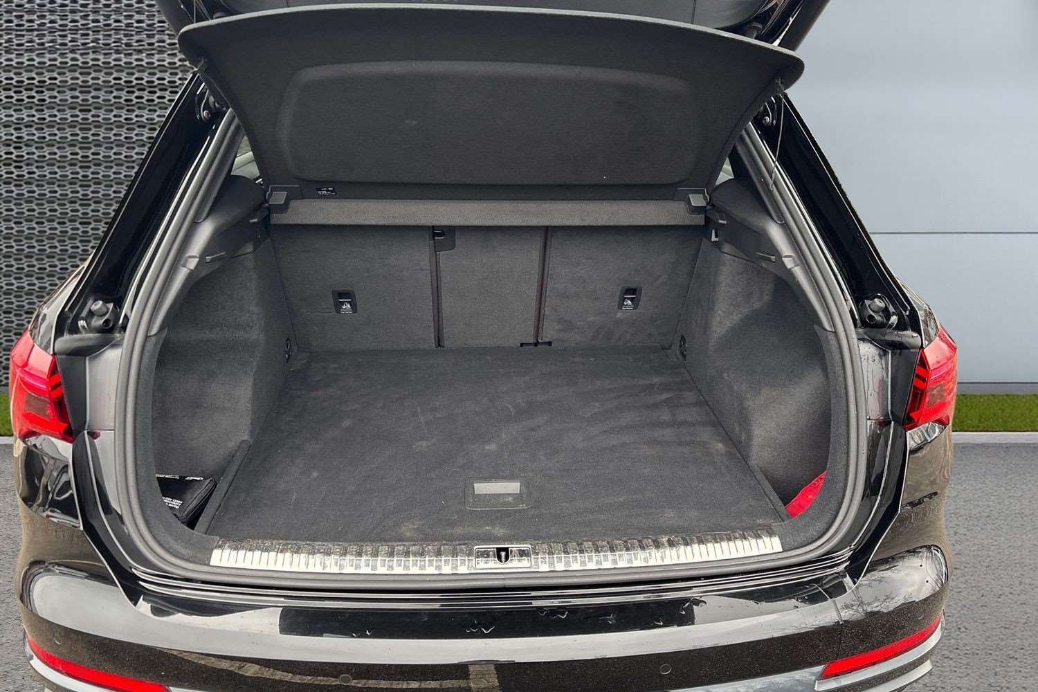 Used Audi Q3 2022 for sale - 77649053: Photo 13