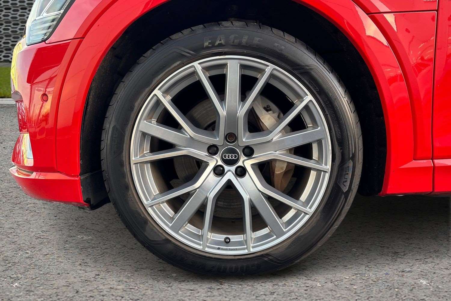 Used Audi e-tron 2019 for sale - 77051409: Photo 11