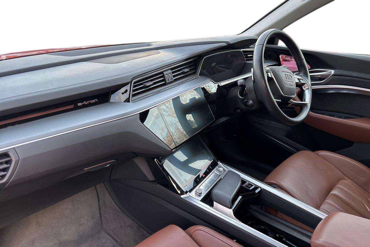 Used Audi e-tron 2019 for sale - 77051409: Photo 2