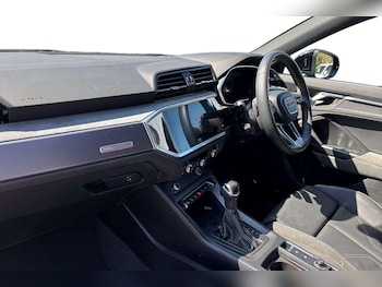 Used Audi Q3 2022 for sale - 79079032: Photo