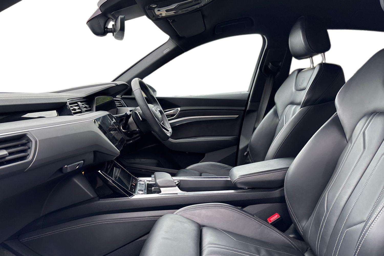 Used Audi Q8 2023 for sale - 78104520: Photo 21