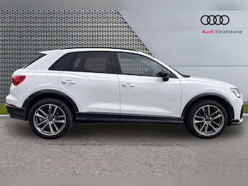 Used Audi Q3 2023 for sale - 79429066: Photo