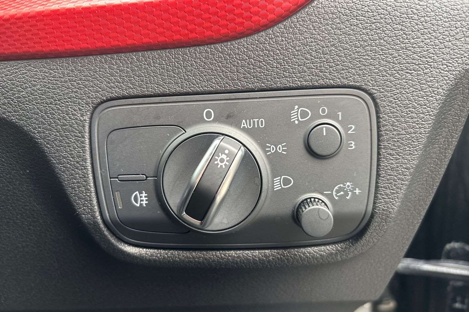 Used Audi Q2 2019 for sale - 76373651: Photo 29