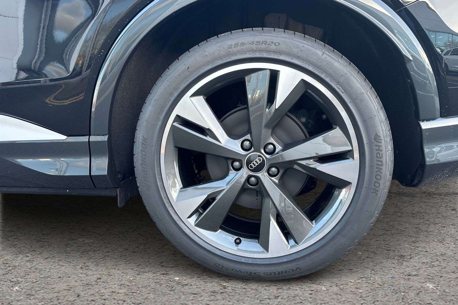 Used Audi Q4 e-tron 2025 for sale - 77206335: Photo 10