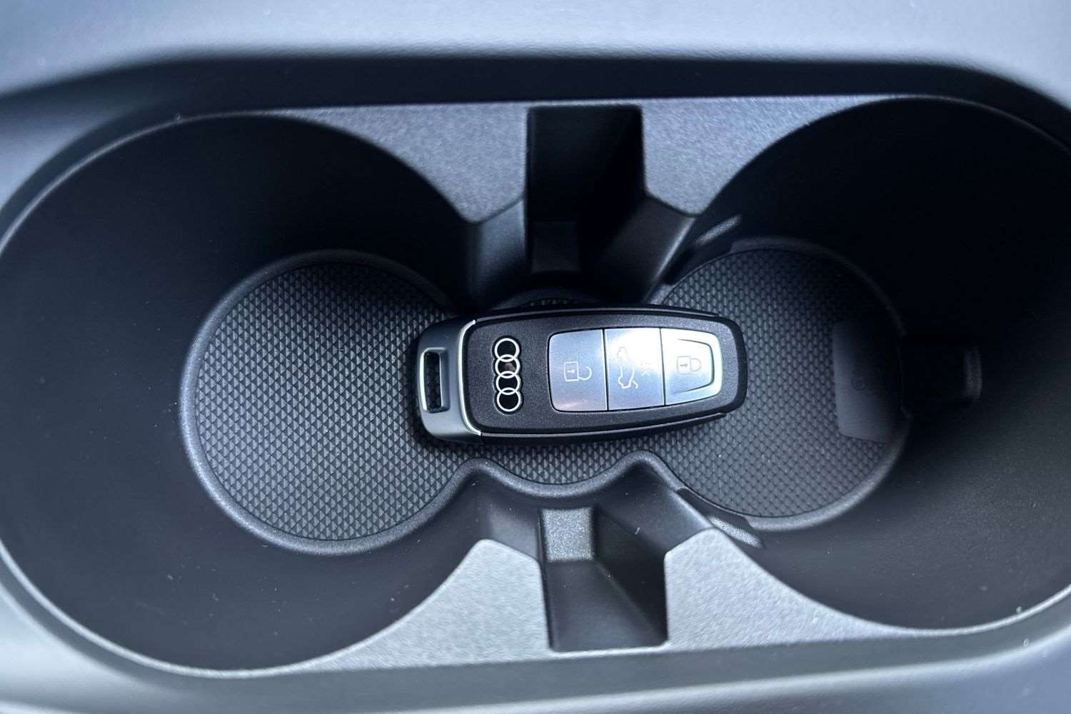 Used Audi Q4 e-tron 2025 for sale - 77206335: Photo 25