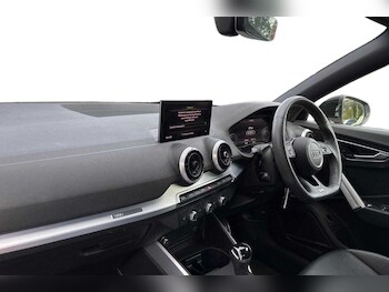 Used Audi Q2 2021 for sale - 75555419: Photo