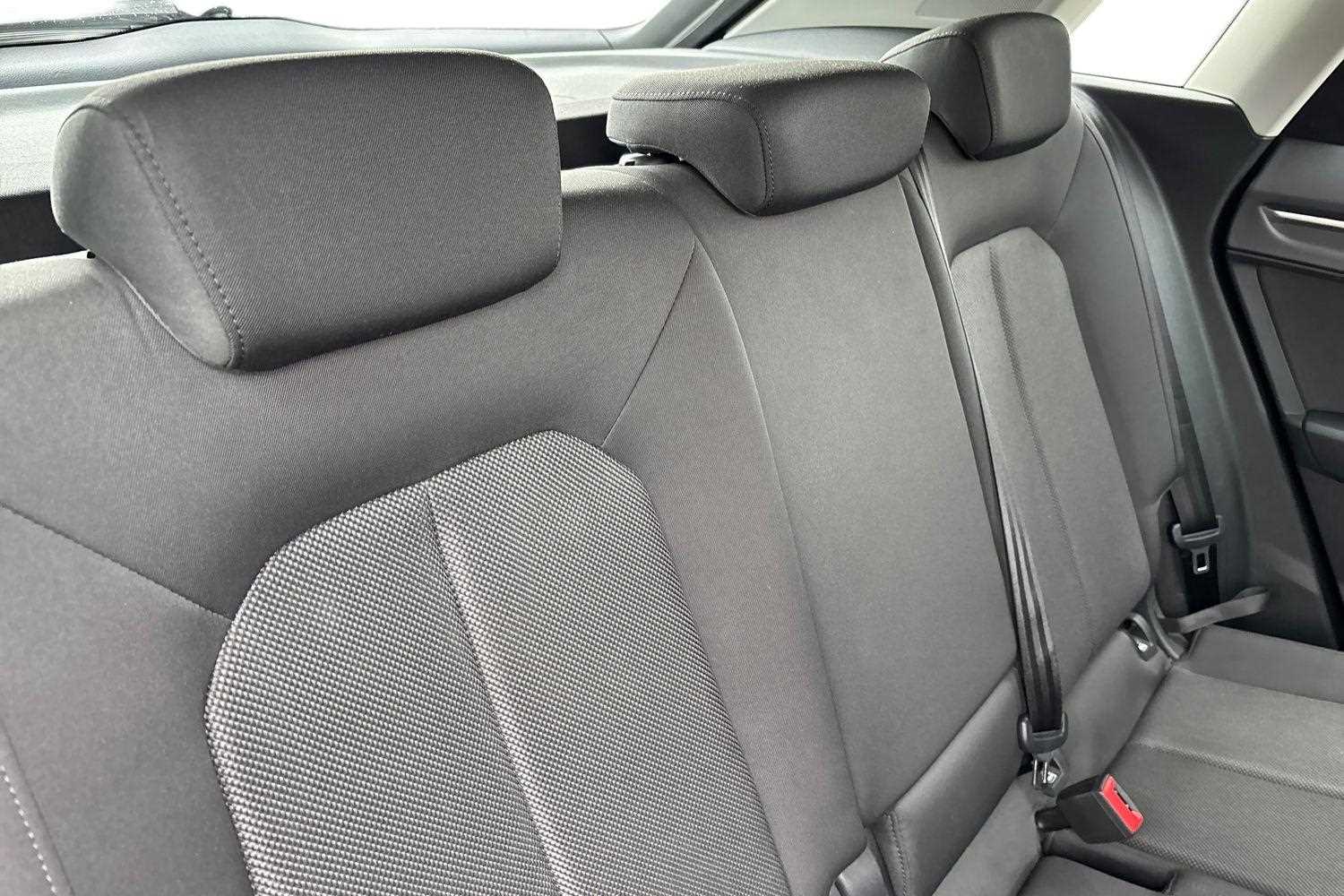 Used Audi Q3 2019 for sale - 76192084: Photo 10