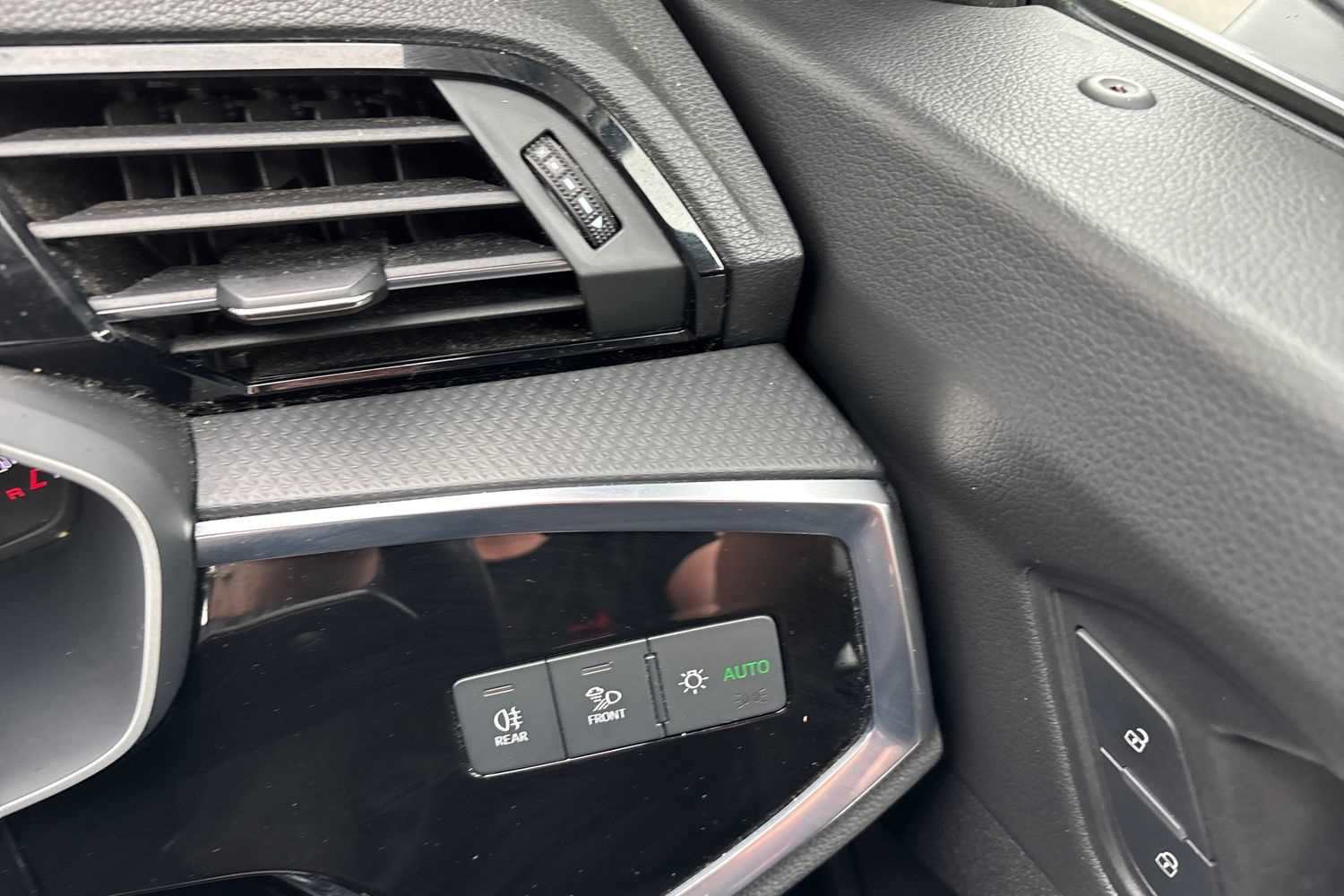 Used Audi Q3 2019 for sale - 76192084: Photo 19