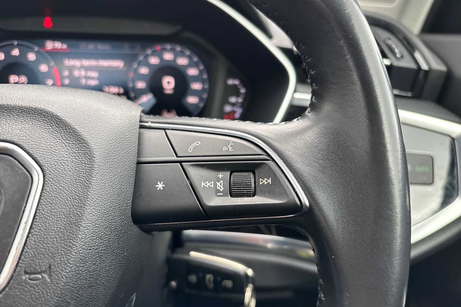 Used Audi Q3 2019 for sale - 76192084: Photo 30