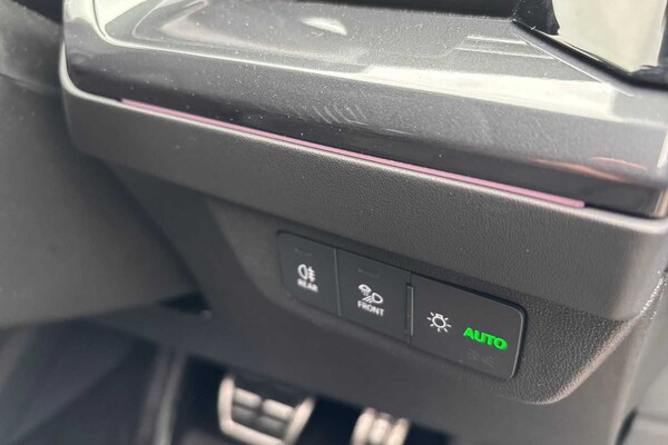 Used Audi Q4 e-tron 2025 for sale - 75711021: Photo 19