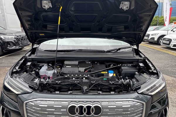 Used Audi Q4 e-tron 2025 for sale - 75711021: Photo 23