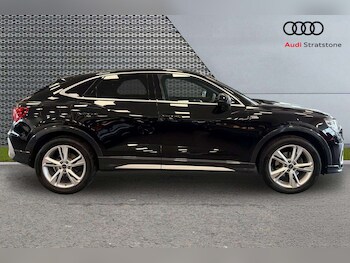 Used Audi Q3 2024 for sale - 77928731: Photo