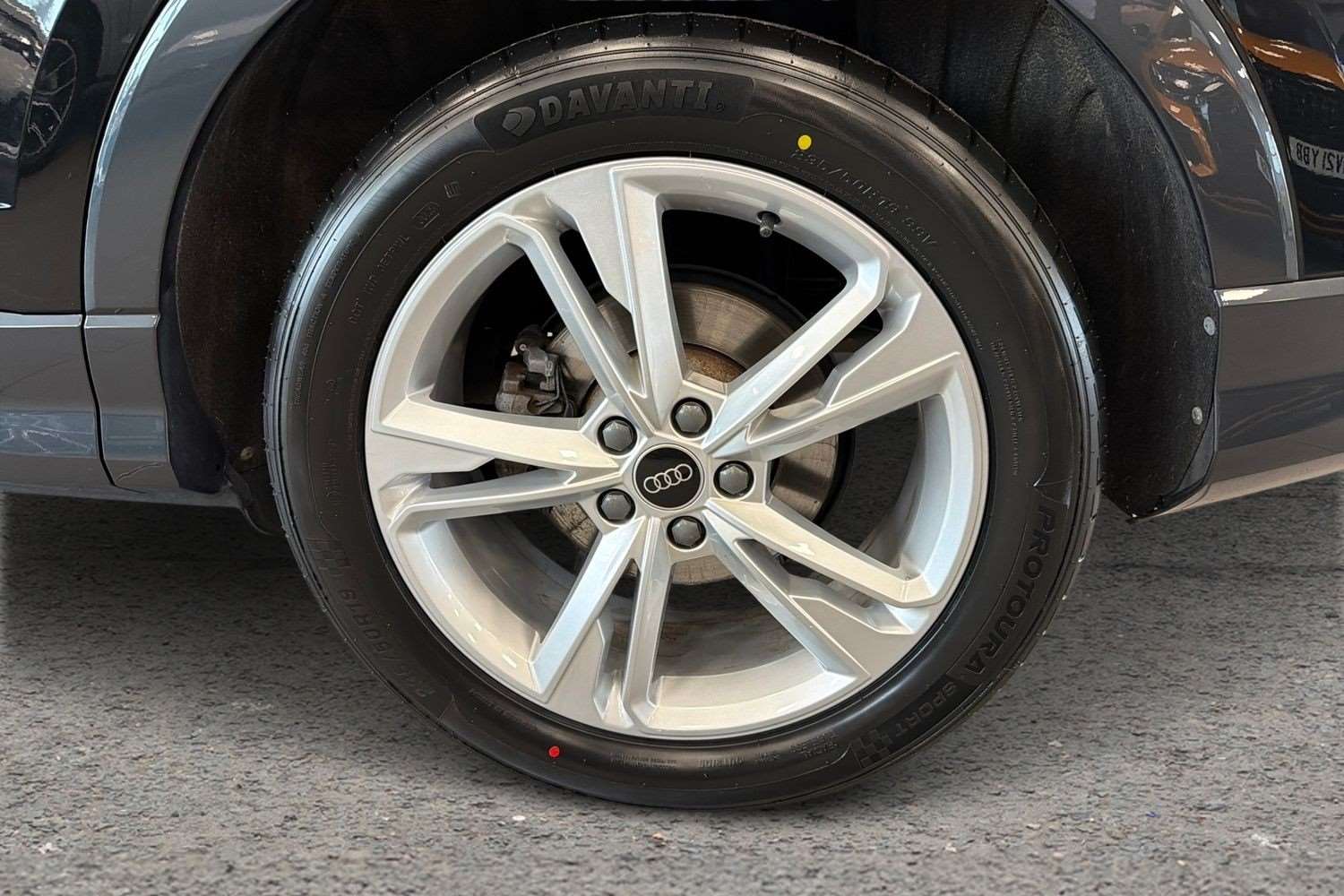 Used Audi Q3 for sale - 77928731: Photo 5