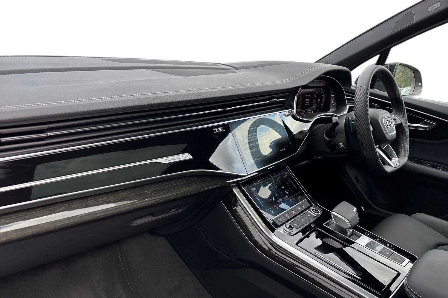 Used Audi Q7 2025 for sale - 76125898: Photo 2