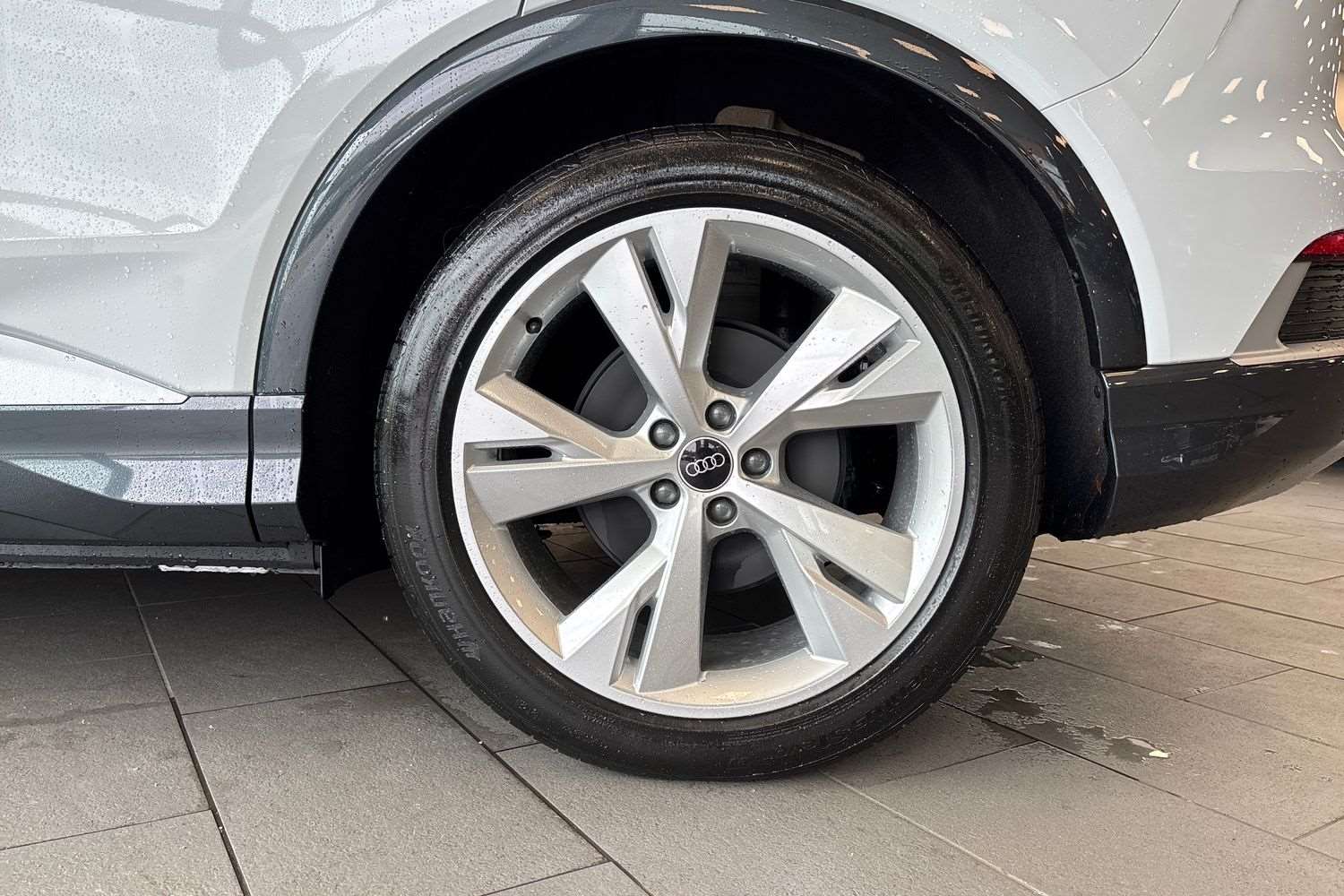 Used Audi Q4 e-tron 2025 for sale - 76141516: Photo 10