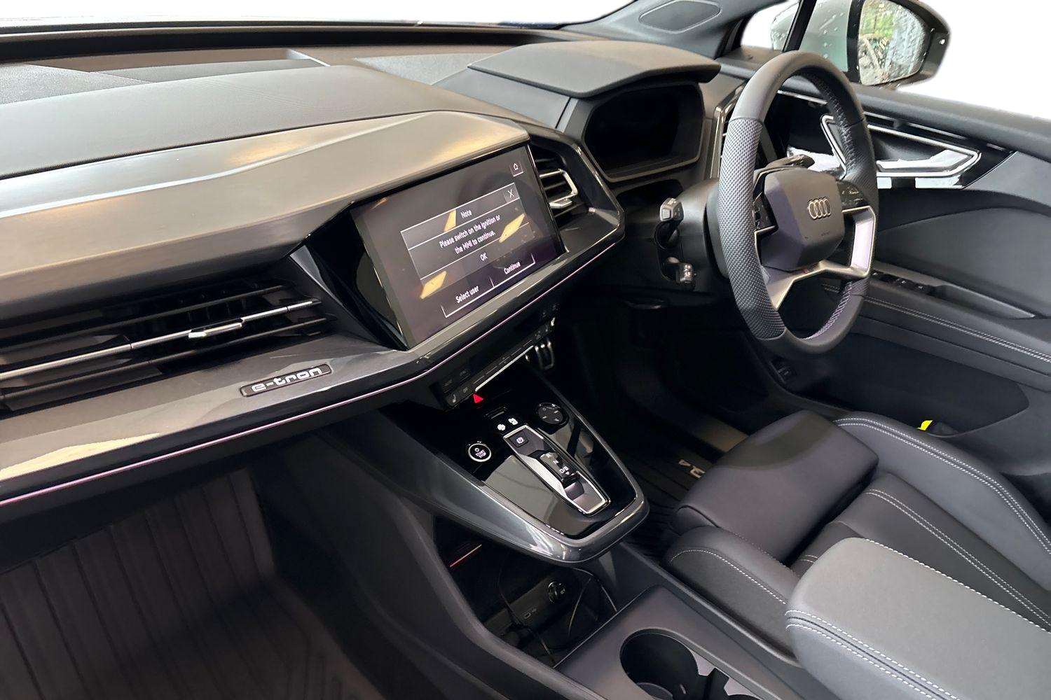 Used Audi Q4 e-tron 2025 for sale - 76141516: Photo 2