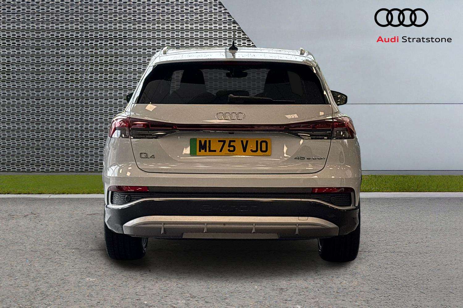 Used Audi Q4 e-tron 2025 for sale - 76141516: Photo 7