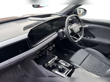 Used Audi Q6 e-tron 2025 for sale - 76488187: Photo