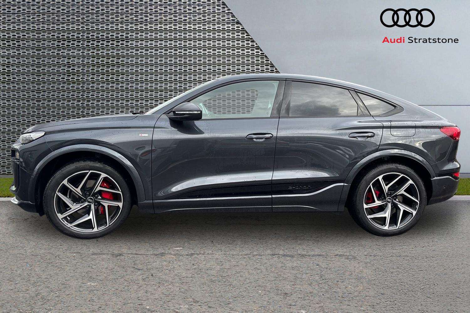 Used Audi Q6 e-tron 2025 for sale - 76488187: Photo 8