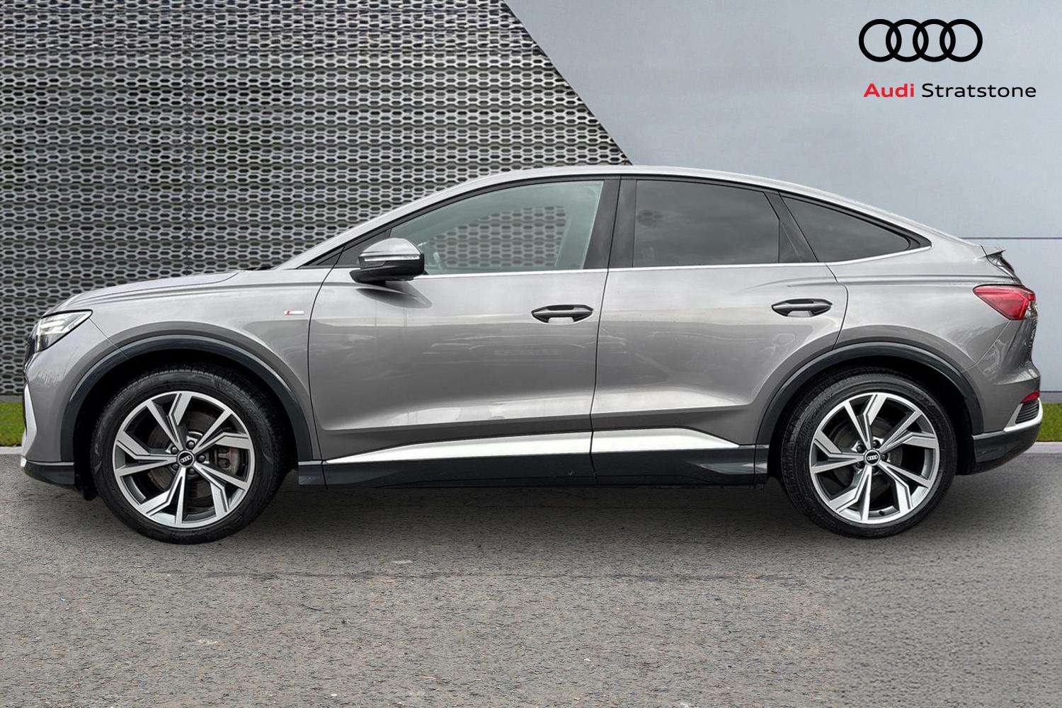 Used Audi Q4 e-tron 2021 for sale - 77514489: Photo 8