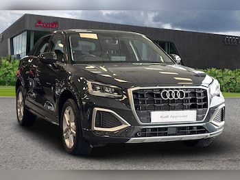 Audi - Q2