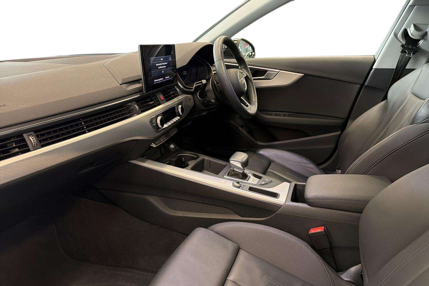 Used Audi A4 2023 for sale - 77414577: Photo 2