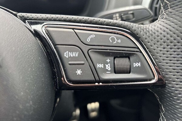Used Audi Q2 2023 for sale - 76242592: Photo 17